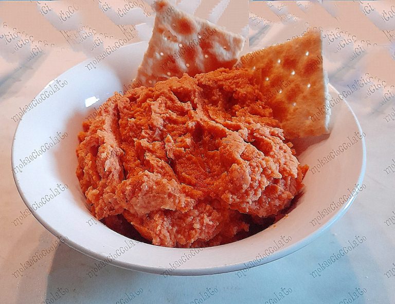 Scopri di più sull'articolo Hummus Di Ceci – In Rosso