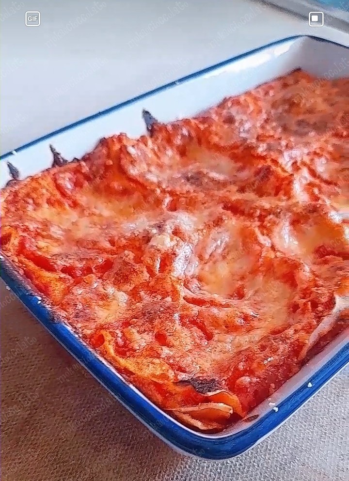 Al momento stai visualizzando Ricetta Tipica Sarda – Lasagna Carasau