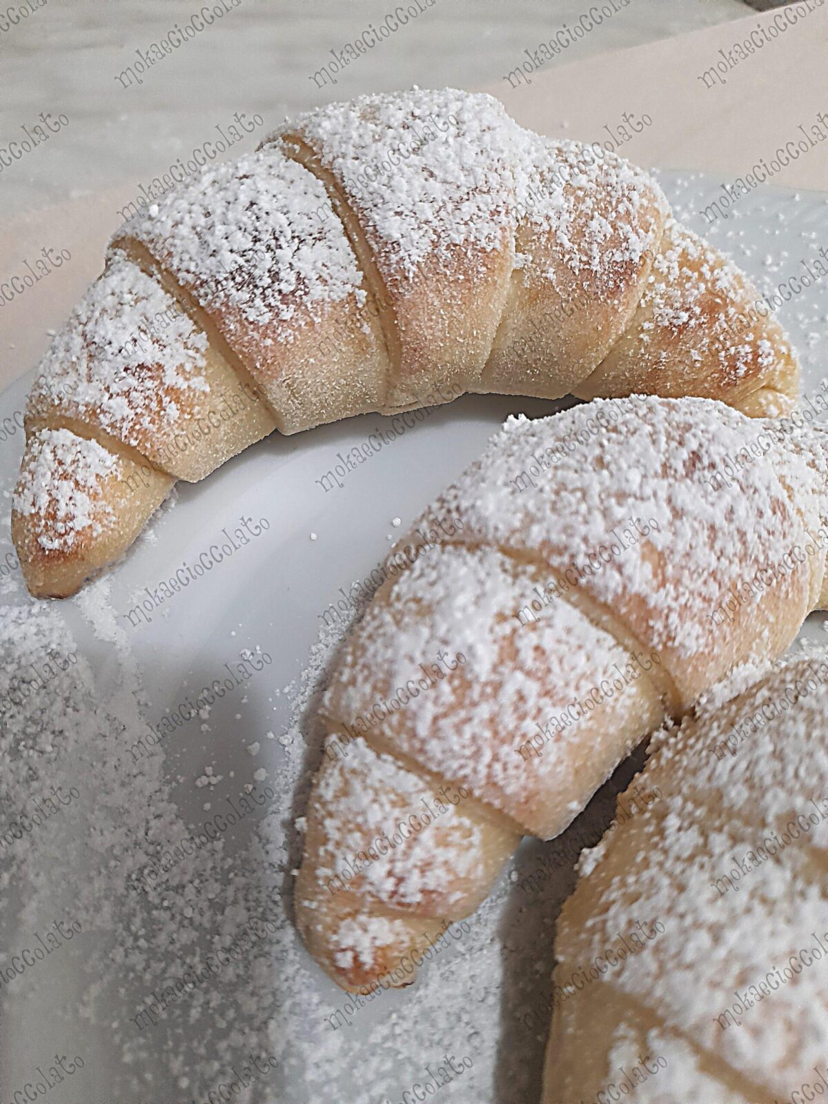 Al momento stai visualizzando Croissants De Brioche – Senza Zucchero – Mokaecioccolato