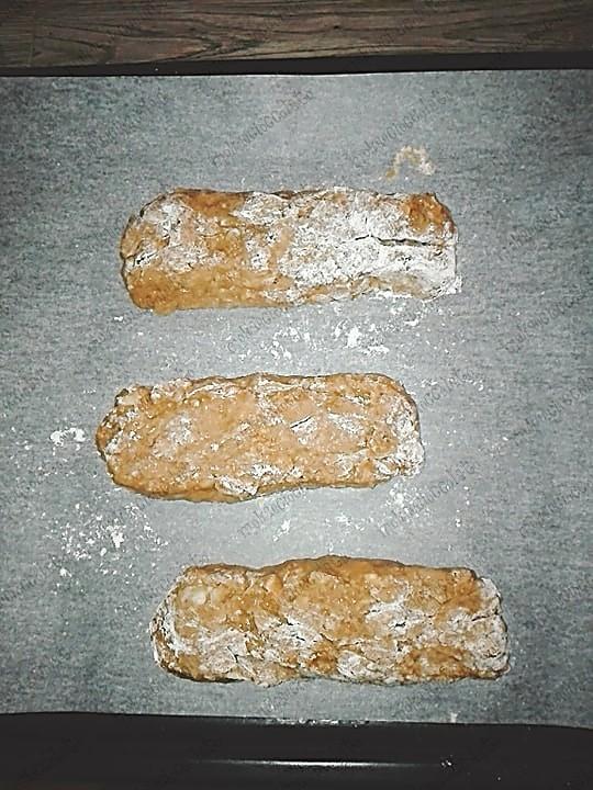 Cantucci con biscotti al caffè 