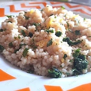 Al momento stai visualizzando Lemon Couscous Recipe – Easy