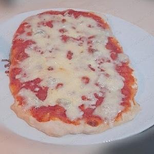 Al momento stai visualizzando Pizza Che Si Spaccia Per Pinsa